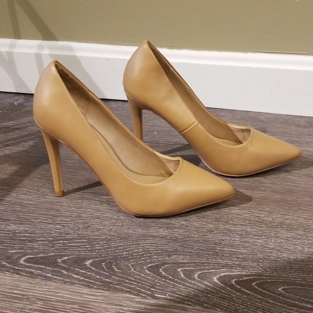 Camel colored heels